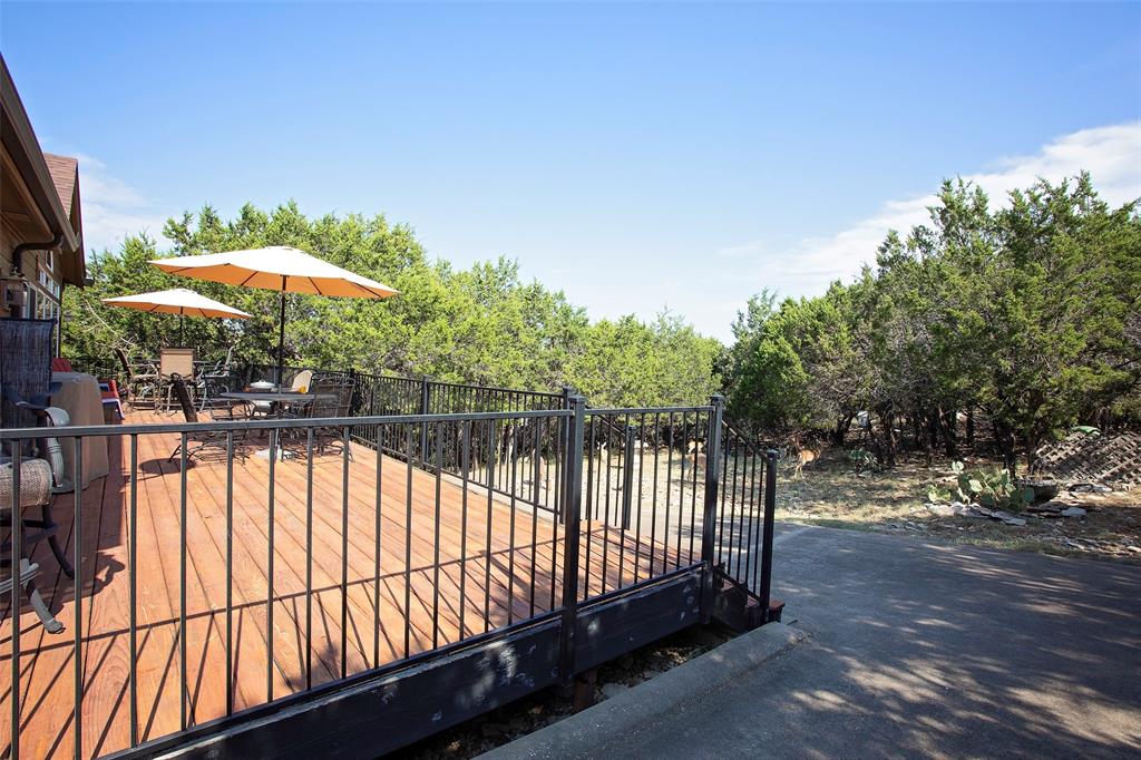 880 Cliffs Drive 2 Property Photo 20