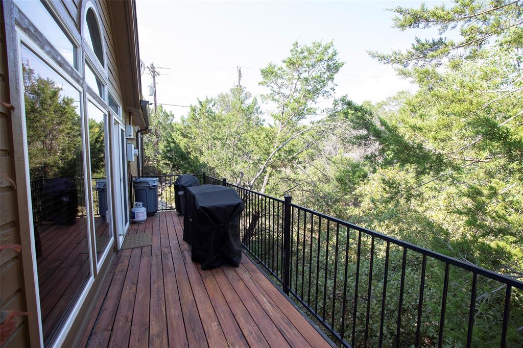 880 Cliffs Drive 2 Property Photo 22