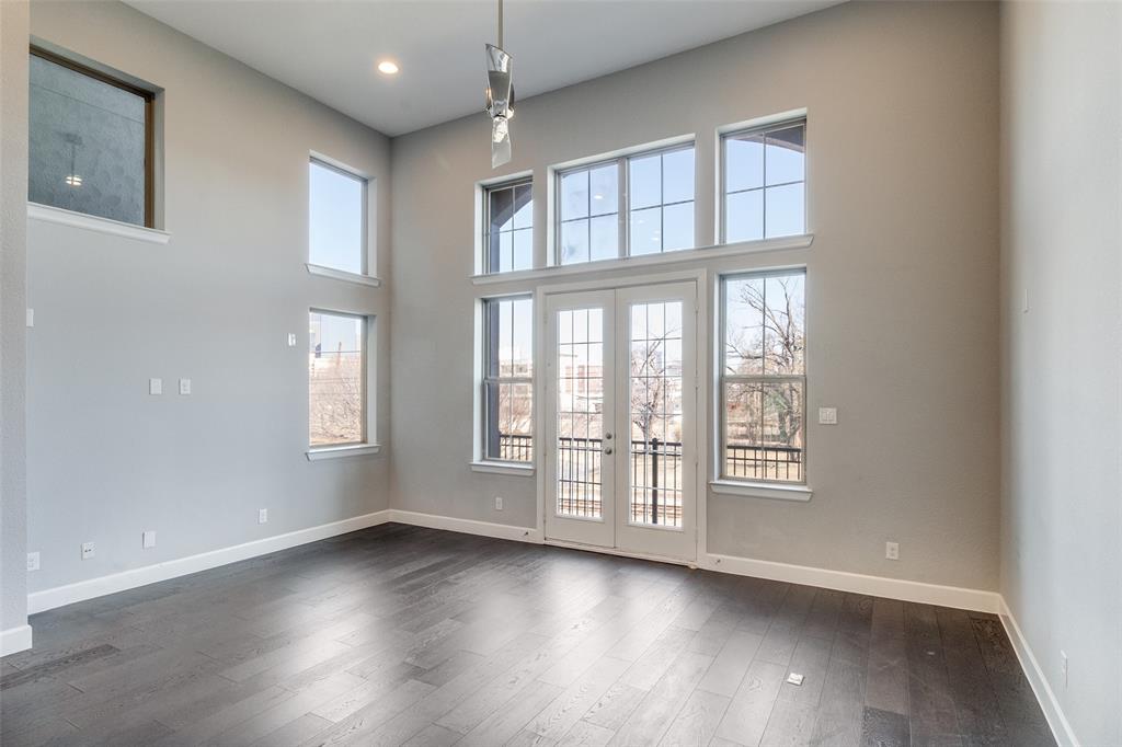 1348 Arch Place Property Photo 15