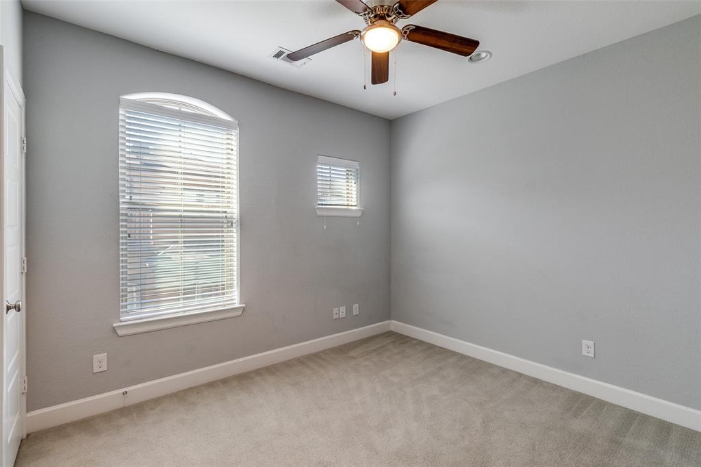 1348 Arch Place Property Photo 32