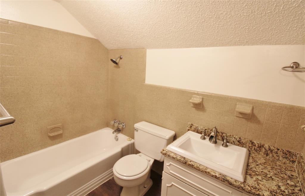 900 Valley Ridge Drive Property Photo 15