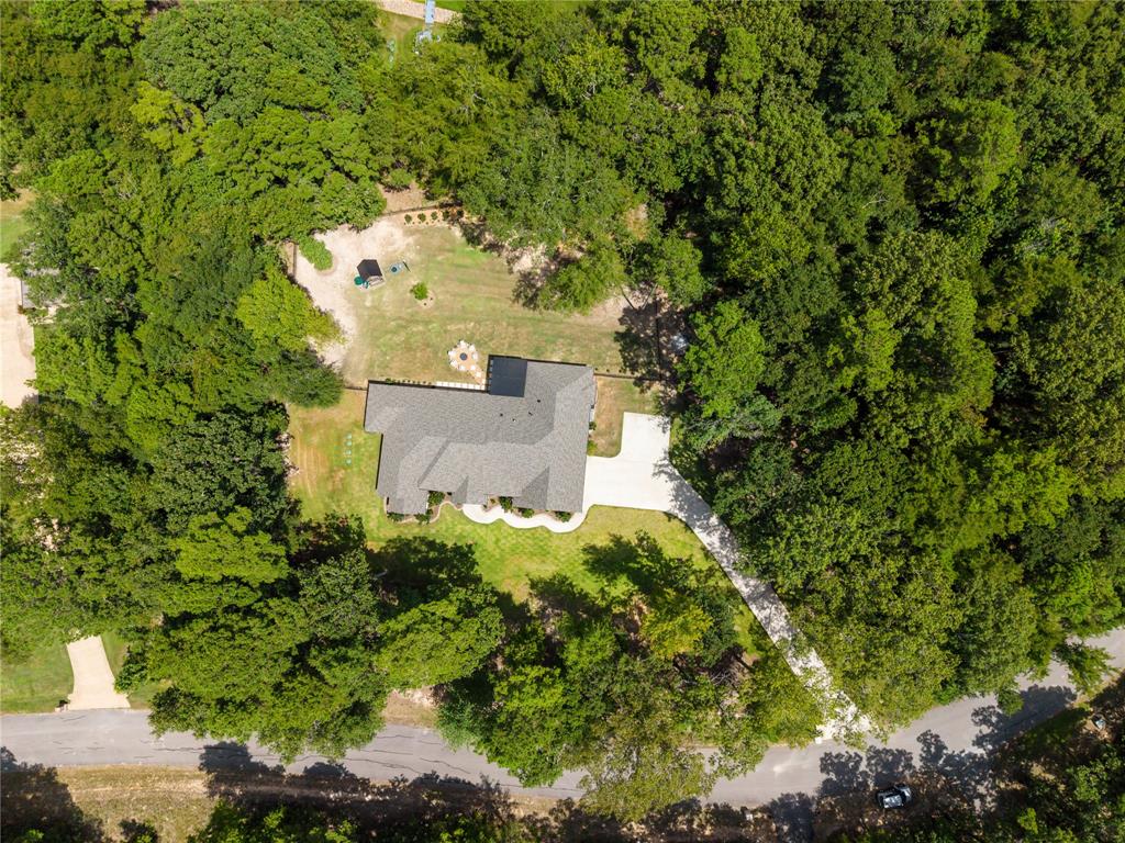 15373 Lakeside Drive Property Photo 37