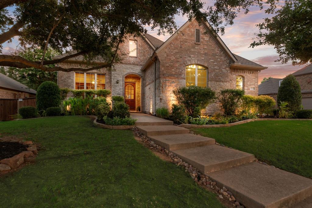 1516 Silverleaf Drive Property Photo 2