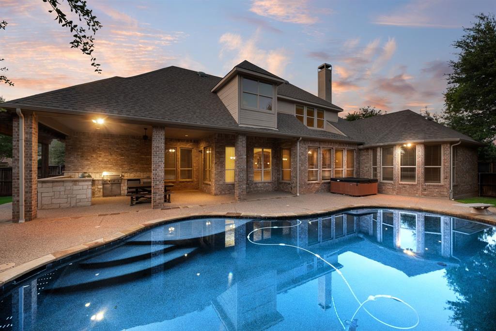 1516 Silverleaf Drive Property Photo 4