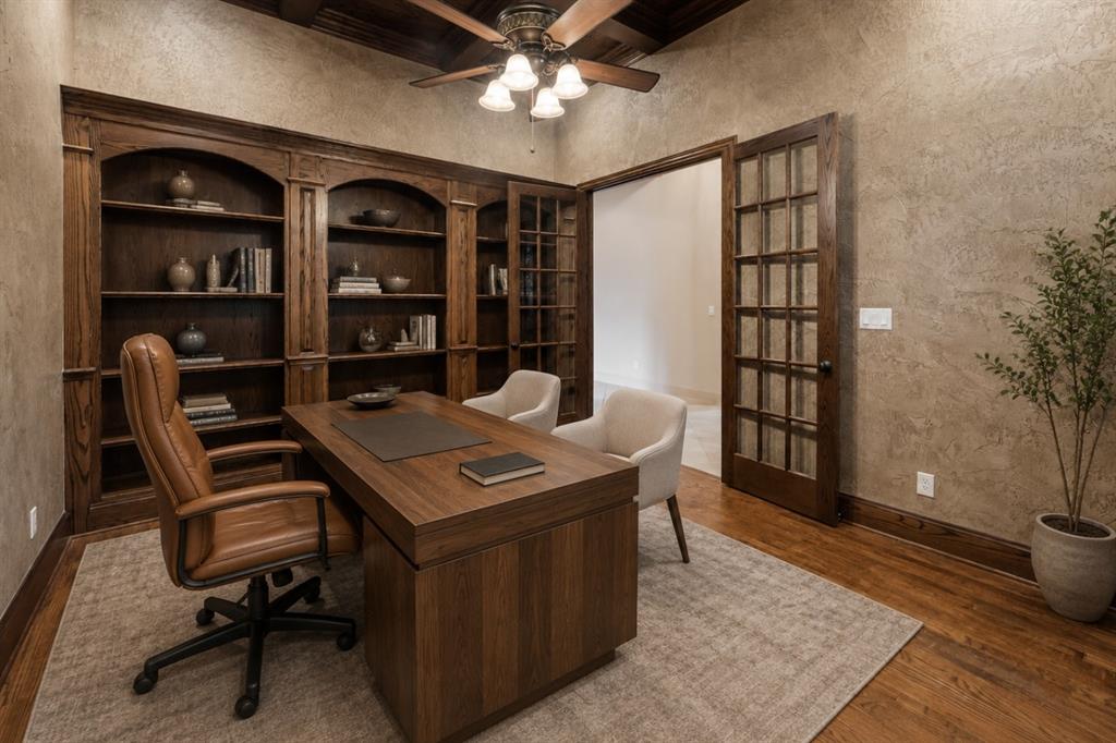 1516 Silverleaf Drive Property Photo 8