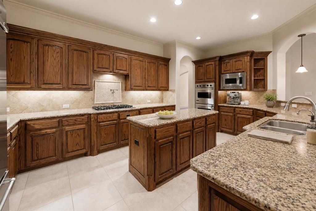 1516 Silverleaf Drive Property Photo 13