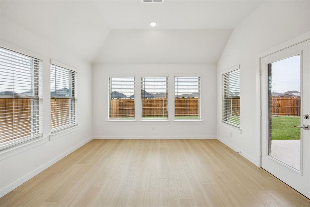 3206 Azalea Lane Property Photo 16