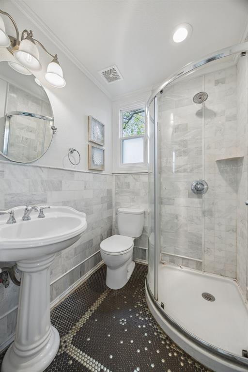 3102 W Jefferson Boulevard Property Photo 12
