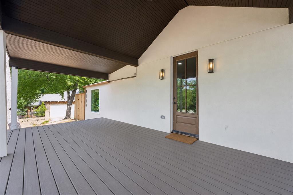 3102 W Jefferson Boulevard Property Photo 22
