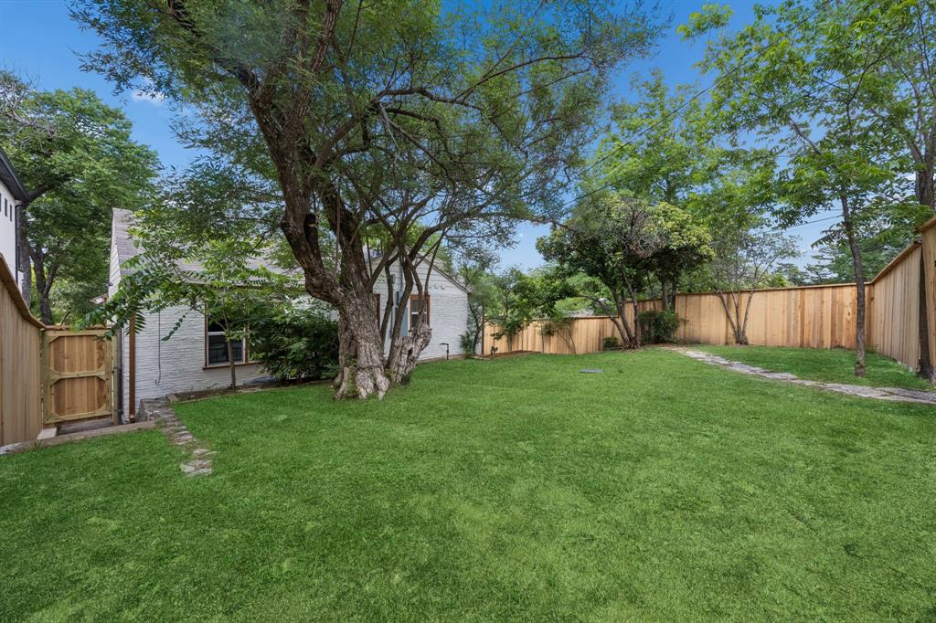 3102 W Jefferson Boulevard Property Photo 23