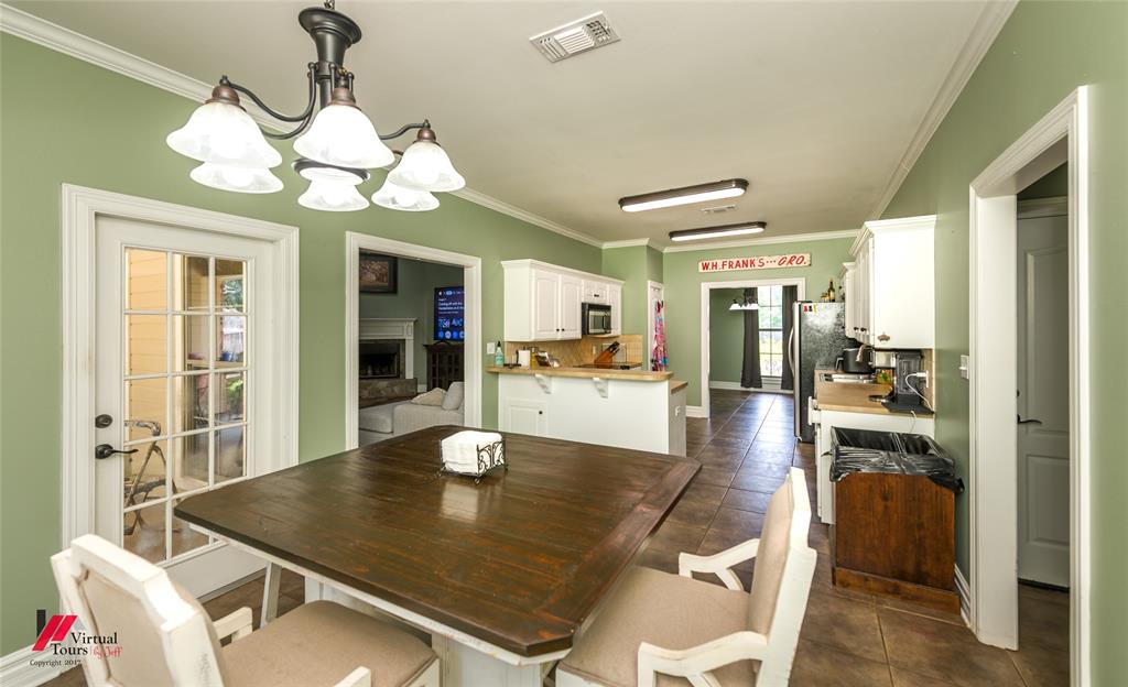 1855 Sparrow Ridge Property Photo 9