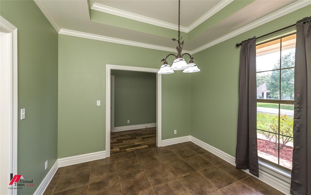1855 Sparrow Ridge Property Photo 18