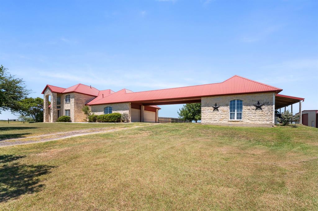 601 Zmolek Road Property Photo 2