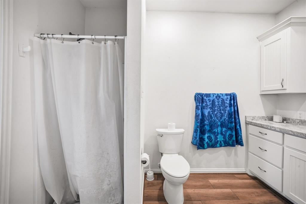 601 Zmolek Road Property Photo 25