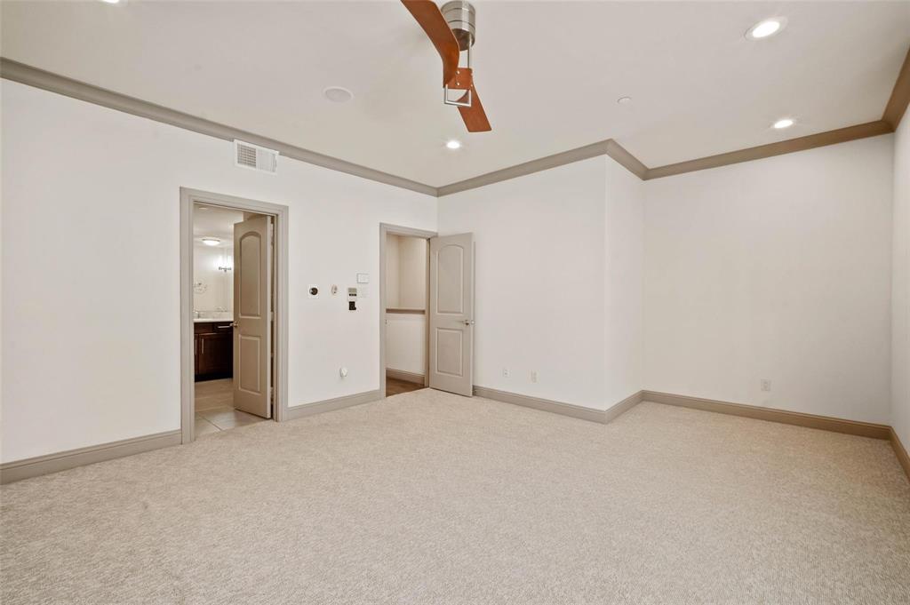 3142 Ross Avenue 3 Property Photo 12