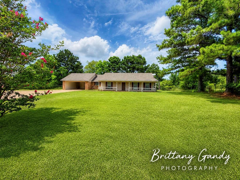 4824 Highway 3276 Property Photo 1