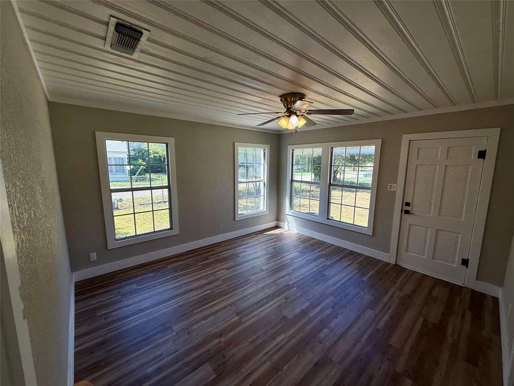 2700 Elizabeth Drive Property Photo 22