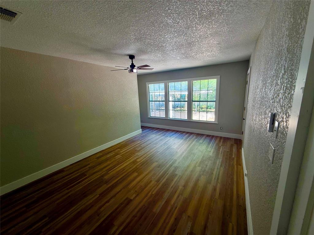 2700 Elizabeth Drive Property Photo 26