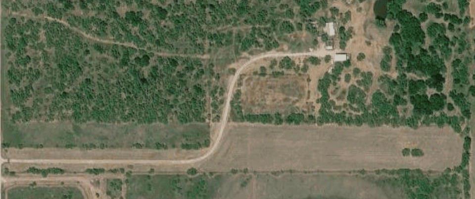 345 Butler Loop Property Photo 2