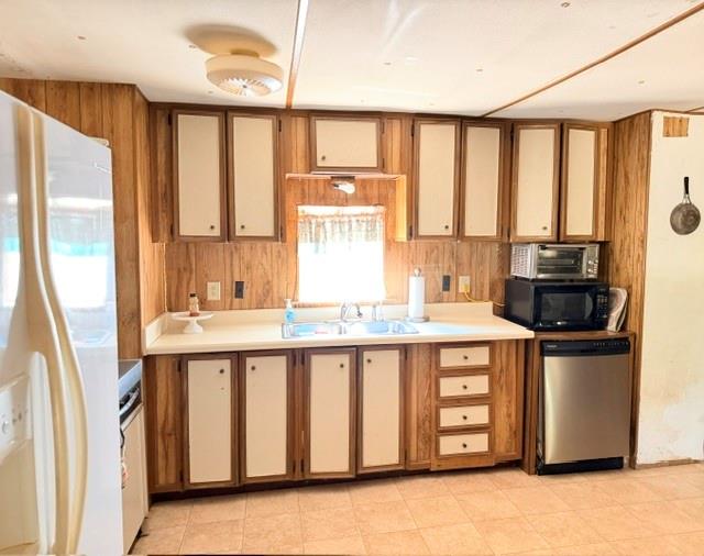345 Butler Loop Property Photo 27