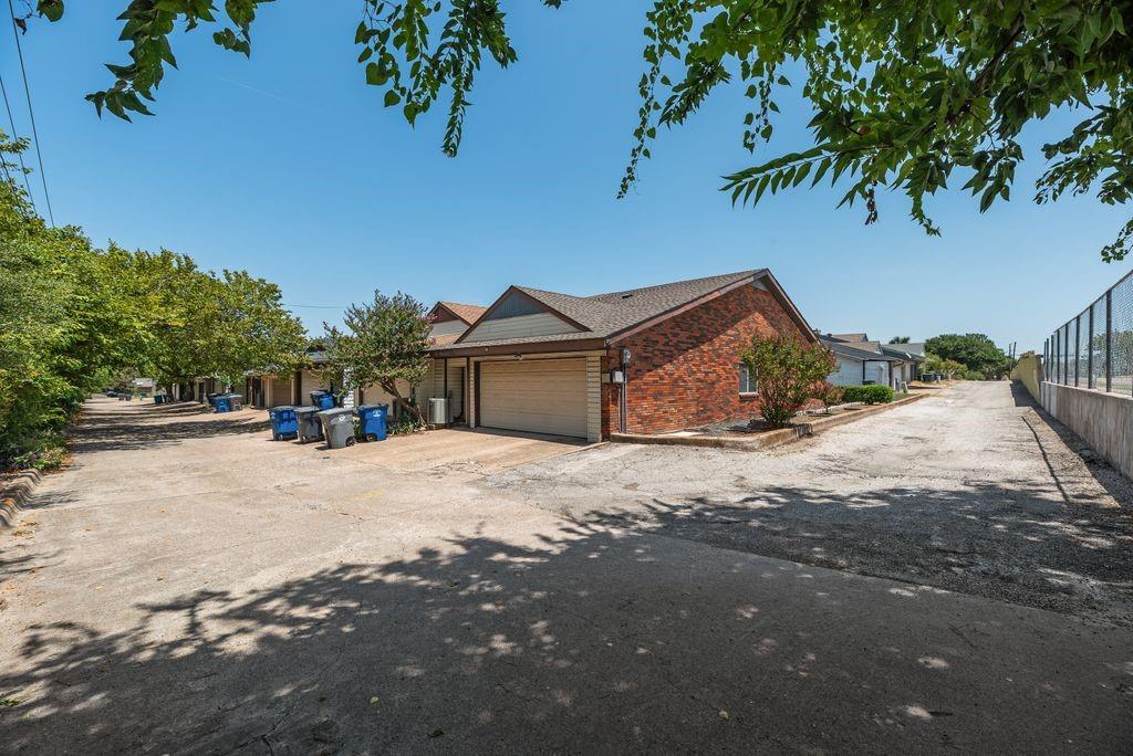 1508 Britainway Lane Property Photo 13