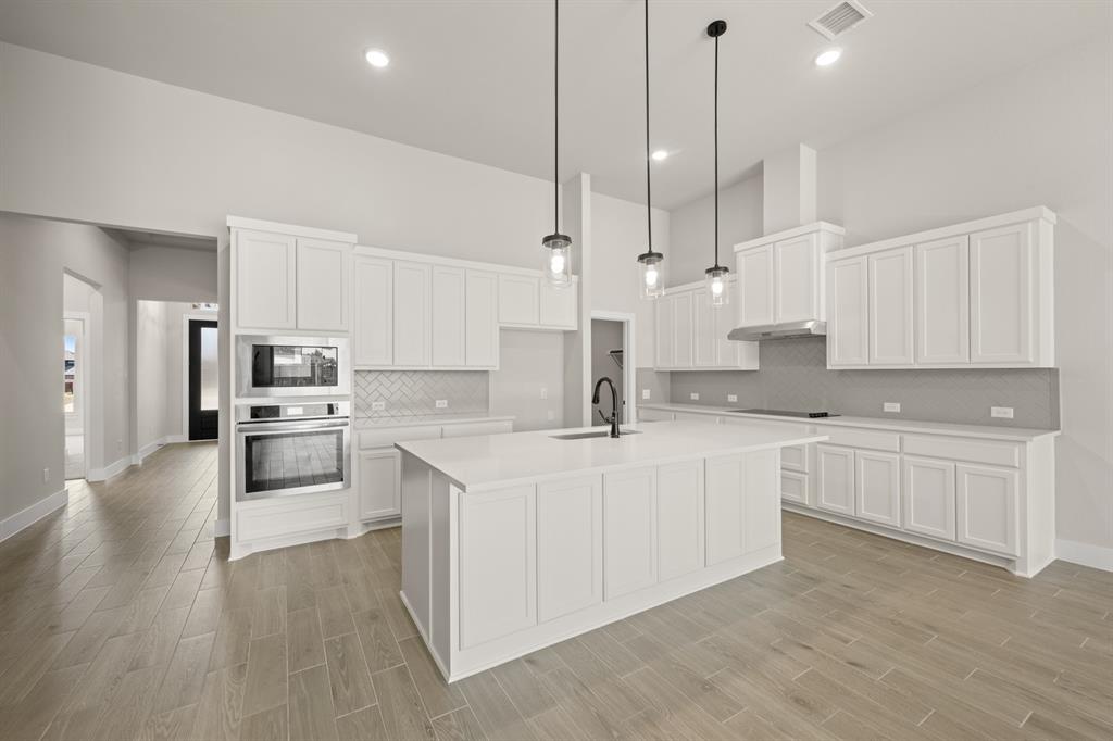 1810 Marlow Drive Property Photo 4