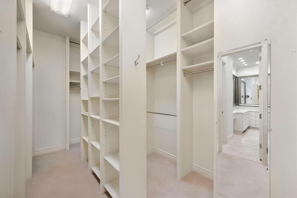 2410 Green Park Drive Property Photo 21