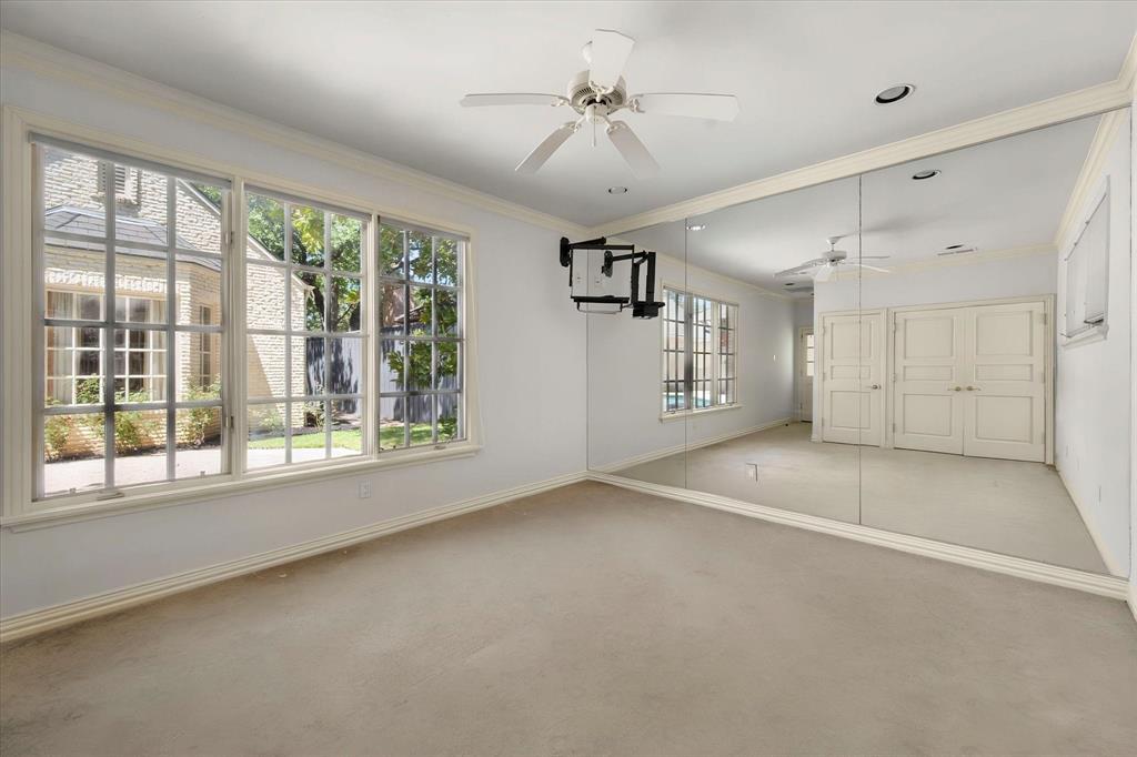 2410 Green Park Drive Property Photo 35