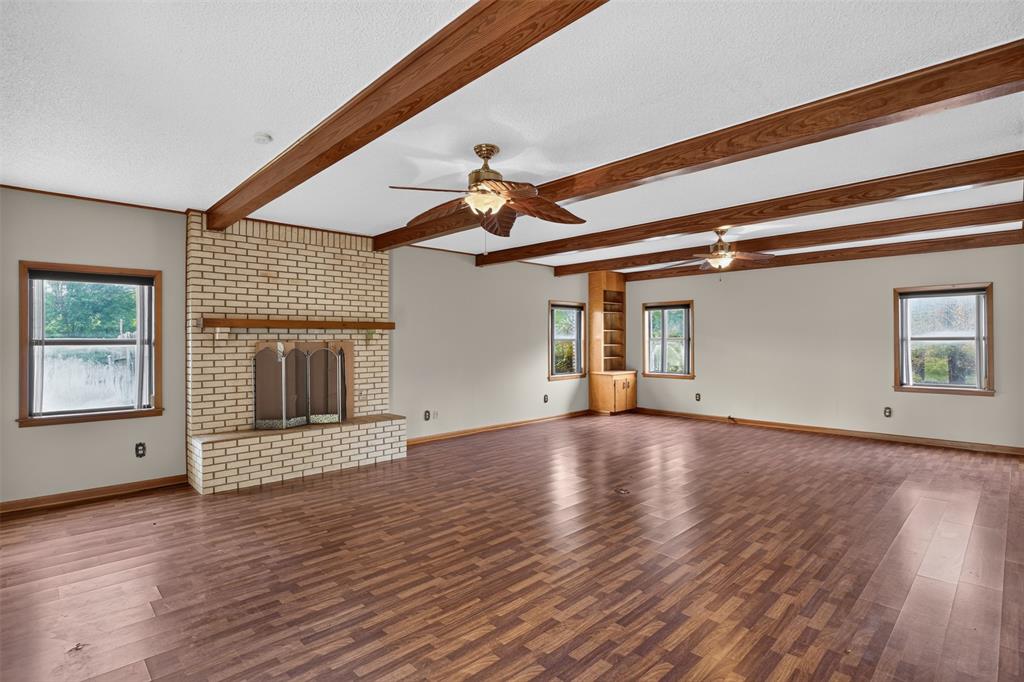 724 Pine Forest Drive Property Photo 5