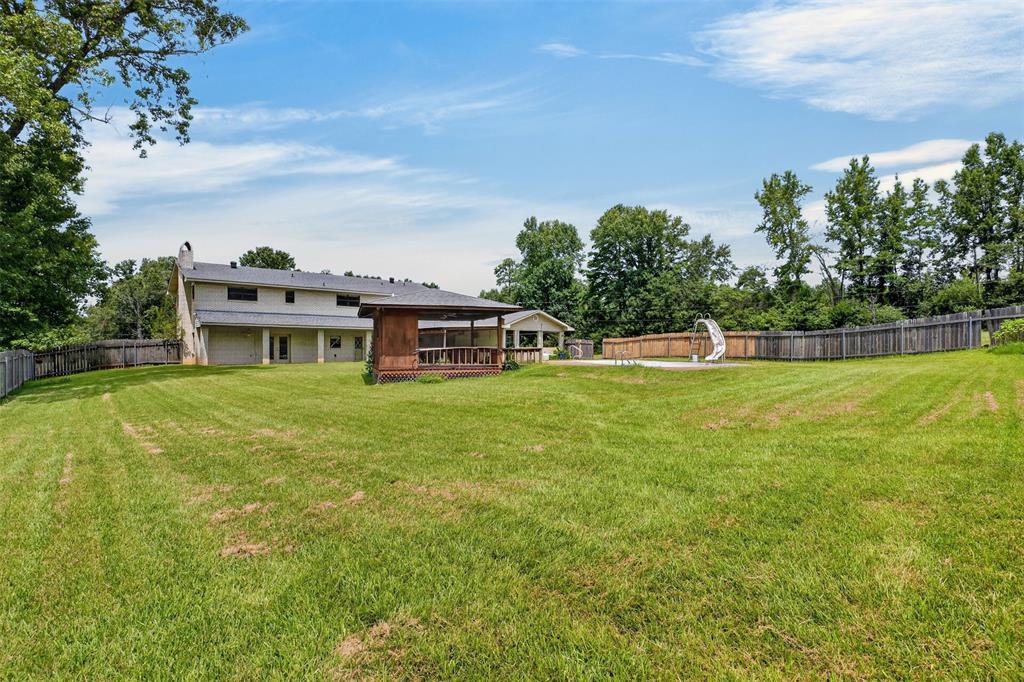 724 Pine Forest Drive Property Photo 30