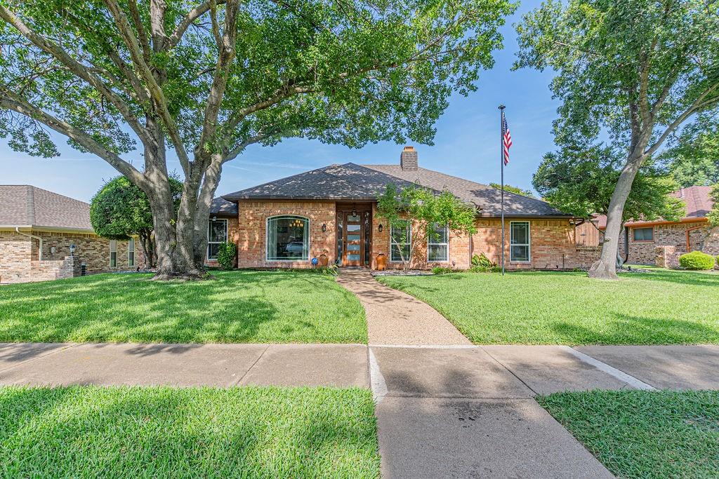 Picture of 4005 Hatherly Drive