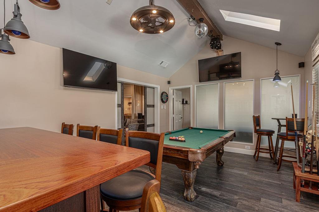 4005 Hatherly Drive Property Photo 17