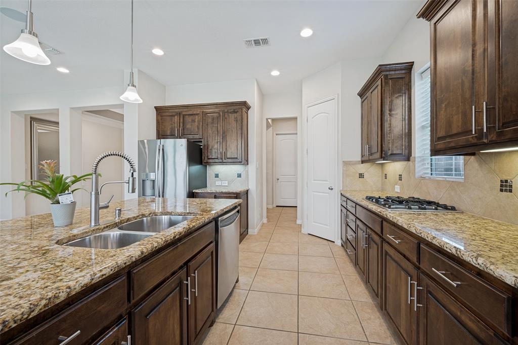 2134 Sandy Creek Property Photo 17