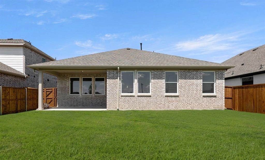 2204 Franklin Street Property Photo 3