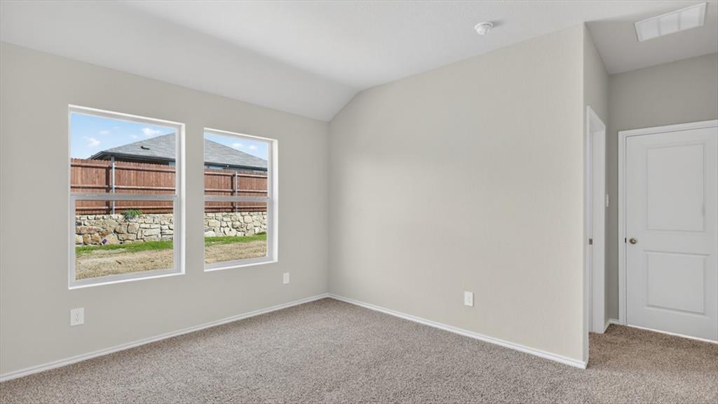 1621 Tin Roof Road Property Photo 8