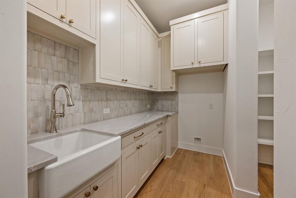 12499 Palmer Drive Property Photo 18