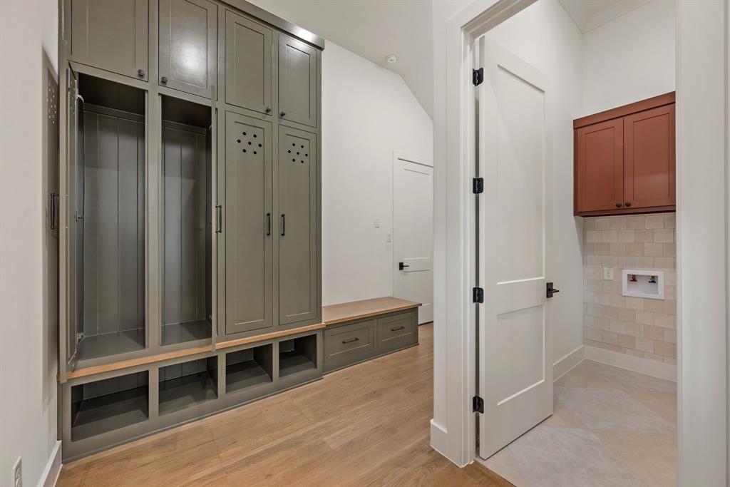 12499 Palmer Drive Property Photo 19