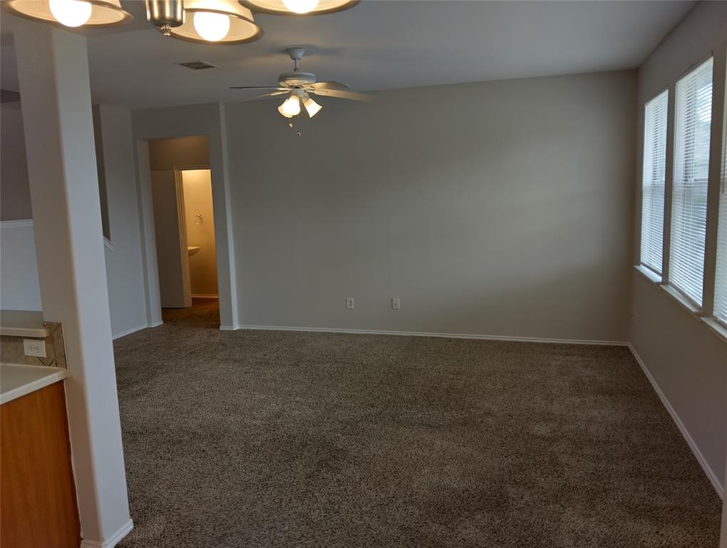 1133 Mockingbird Drive Property Photo 9