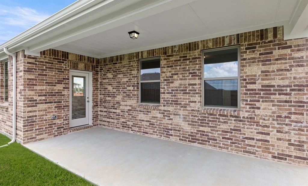 2206 Franklin Street Property Photo 2