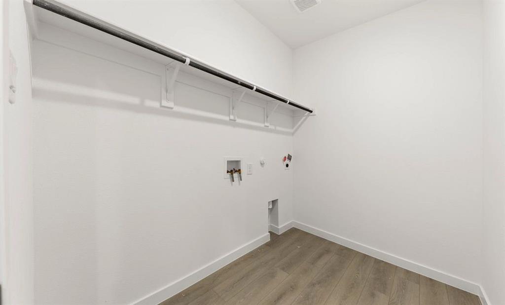 2206 Franklin Street Property Photo 11