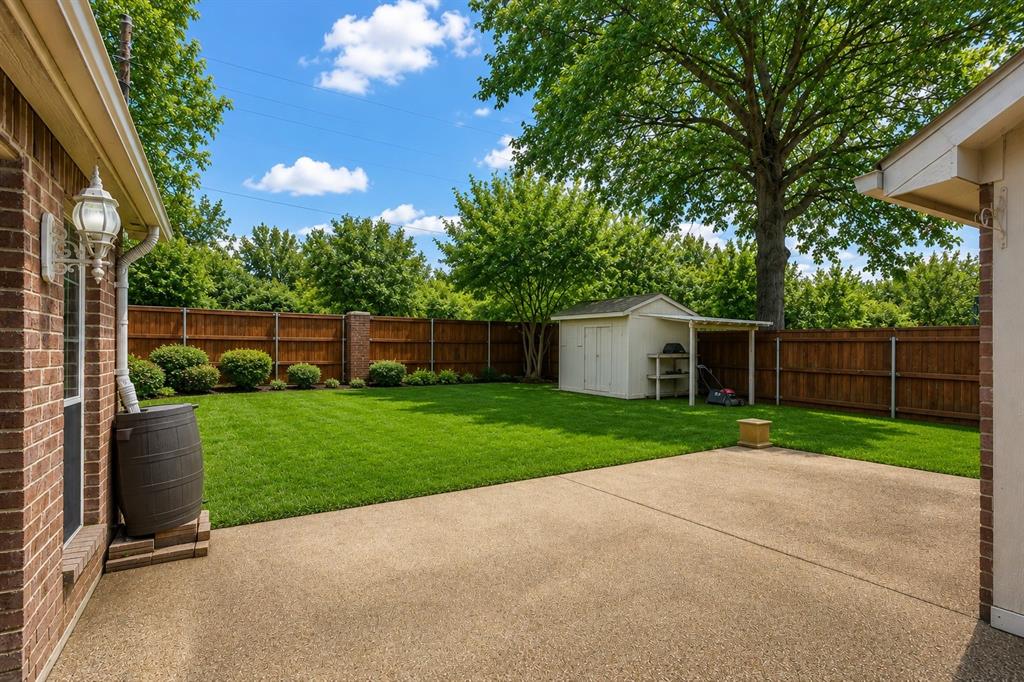 5204 Valleydale Drive Property Photo 33