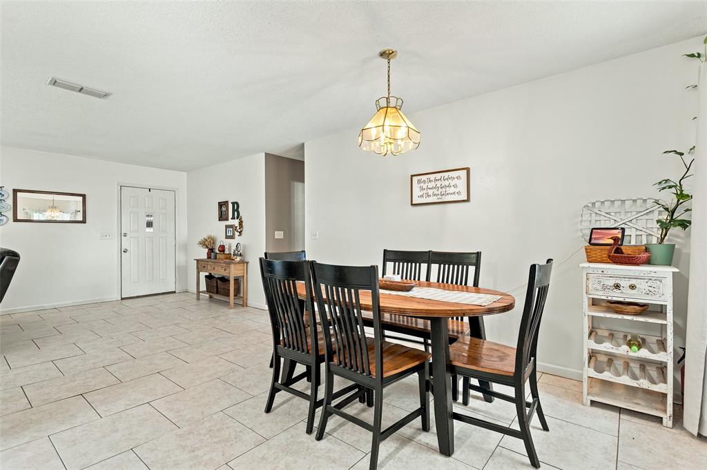 709 Glazner Street Property Photo 11