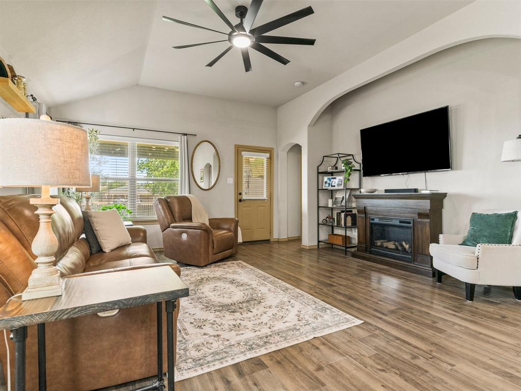9805 Osprey Drive Property Photo 6