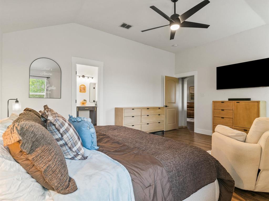 9805 Osprey Drive Property Photo 13