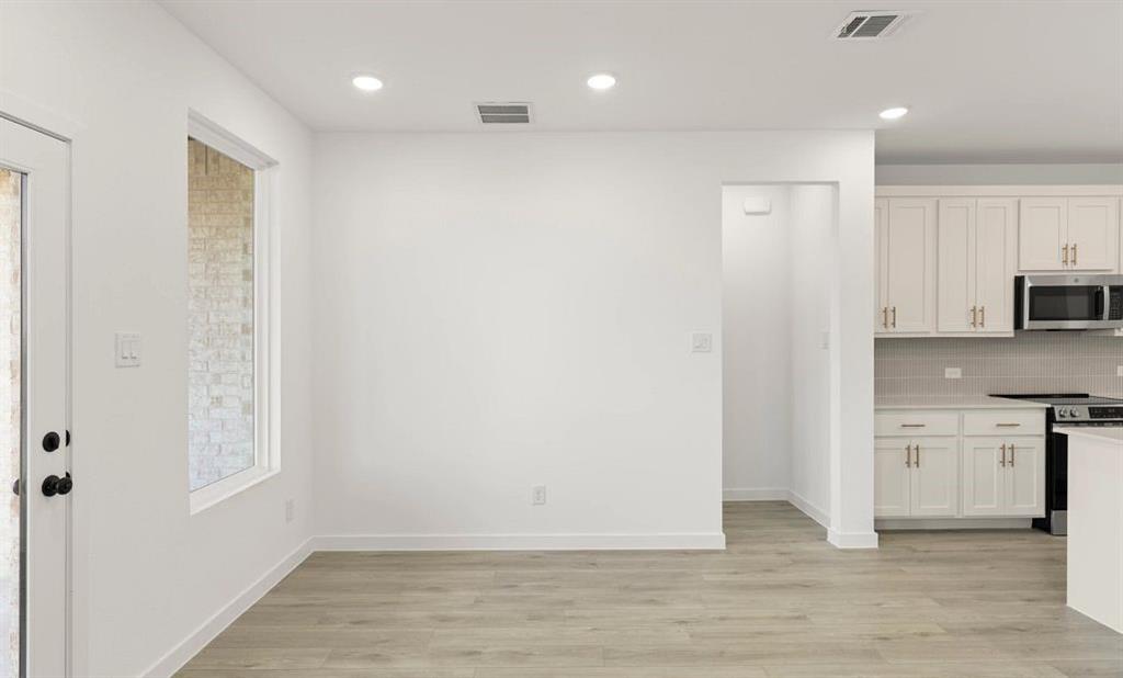 2200 Franklin Street Property Photo 12