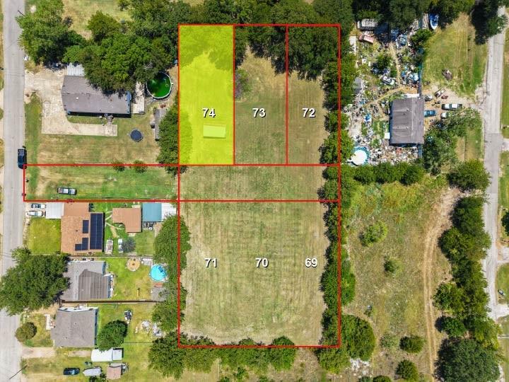 74 Sarah Lane Property Photo 1