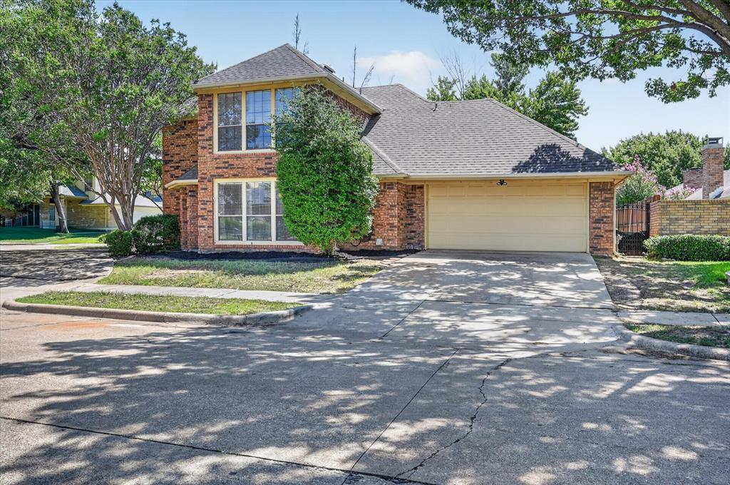 1524 High Crest Court Property Photo 1