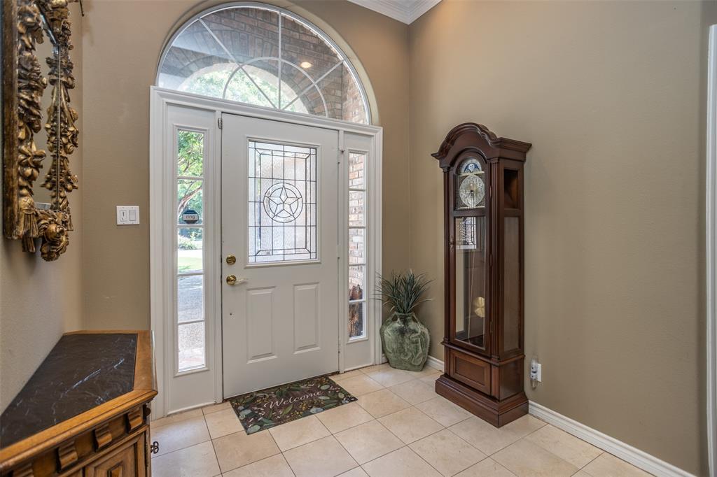 913 Mesquite Street Property Photo 6