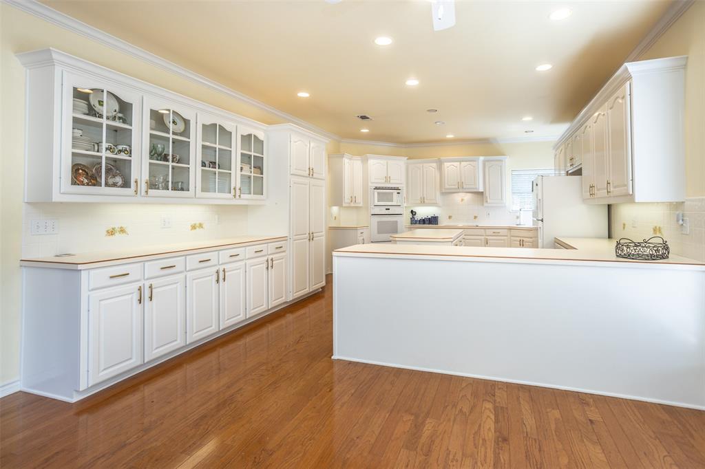 913 Mesquite Street Property Photo 10