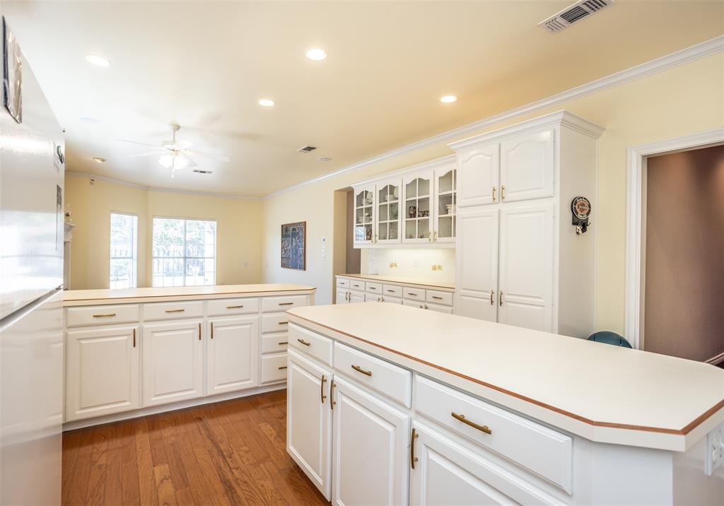 913 Mesquite Street Property Photo 13